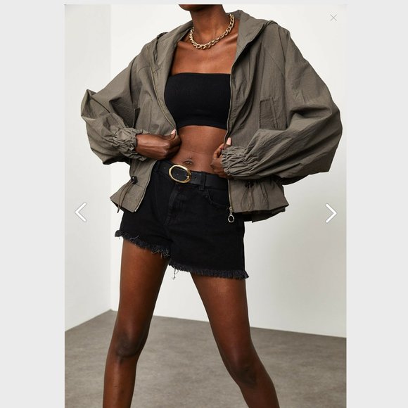 Gray Bat Raincoat with Drawstring Waist - Picture 4 of 12